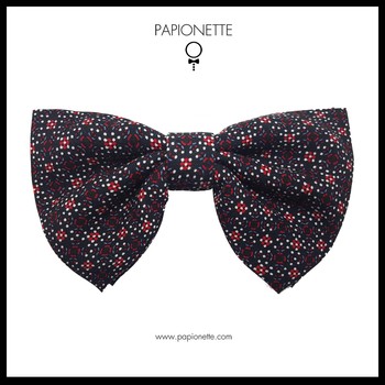 Papion Butterfly Black Red Signs