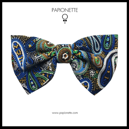 Papion Butterfly Navy Flower